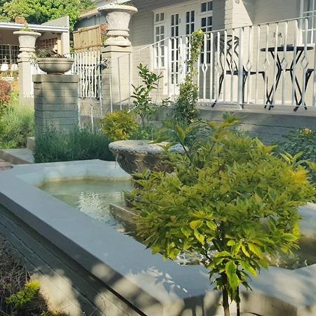Villa Moi Johannesburg Luaran gambar