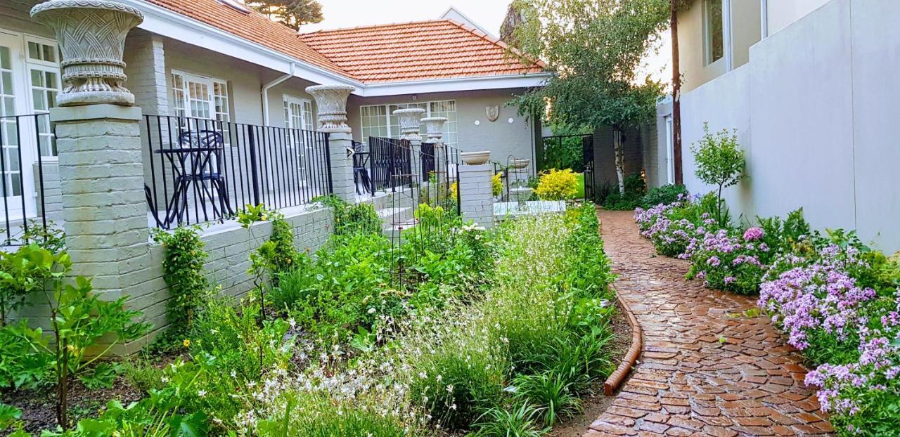 Villa Moi Johannesburg Luaran gambar